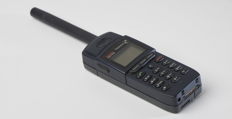 Satellite phone search. Thuraya Ascom 21. Спутниковый телефон Сатурн m3. Ascom Astra телефон 1995. Ascom телефон спутниковый.